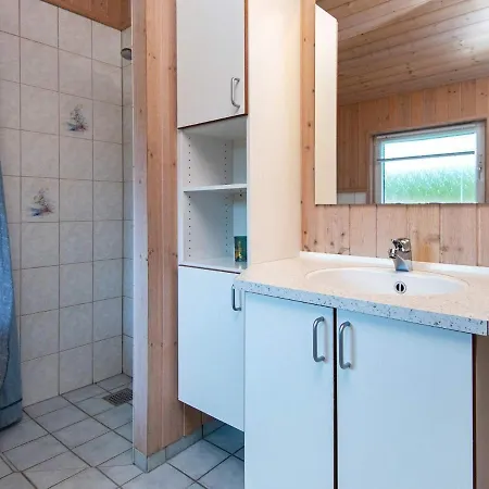 Three-bedroom Holiday In 13 Dom wakacyjny Oksbøl